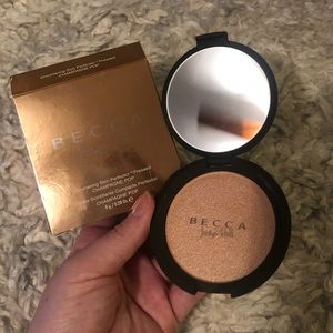Becca Champagne Pop Brand New